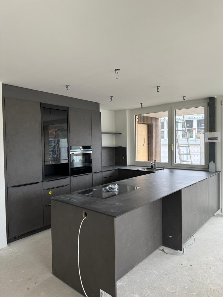 Kücheninstallation und Montage - Toni Montage Schreinerei GmbH