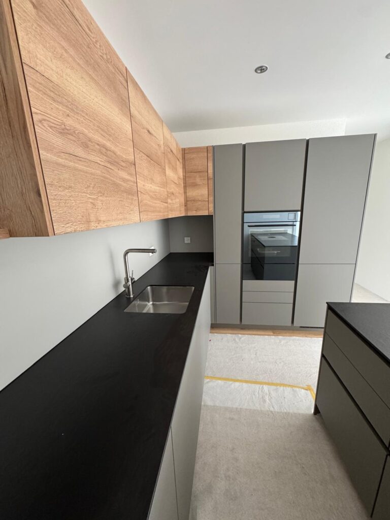 Kücheninstallation und Montage - Toni Montage Schreinerei GmbH